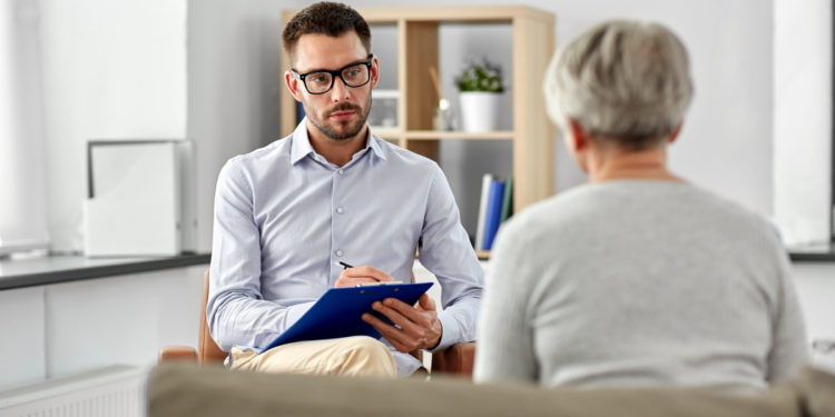 Cuidando da Saúde Mental na Terceira Idade: Importância e Estratégias